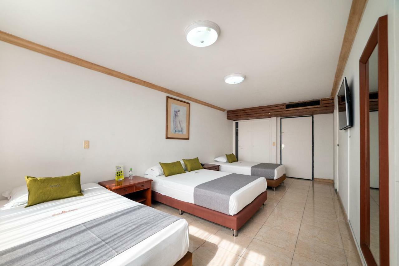 Ayenda 1235 Botero Hotel Medellin Ngoại thất bức ảnh